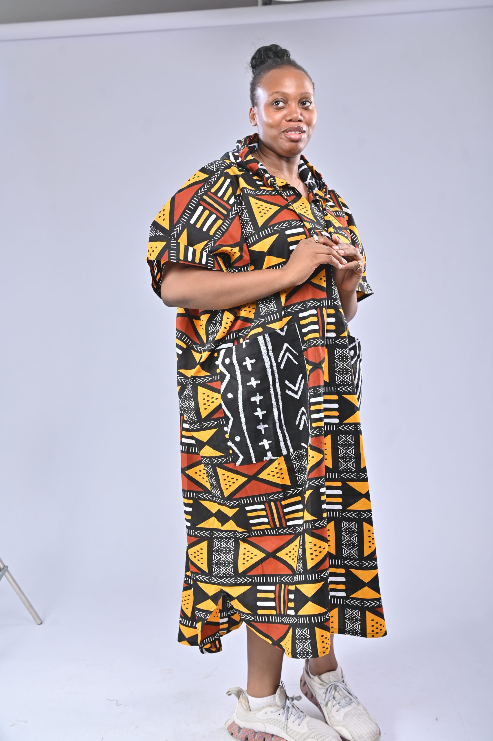 Dani Hoody - Image 3