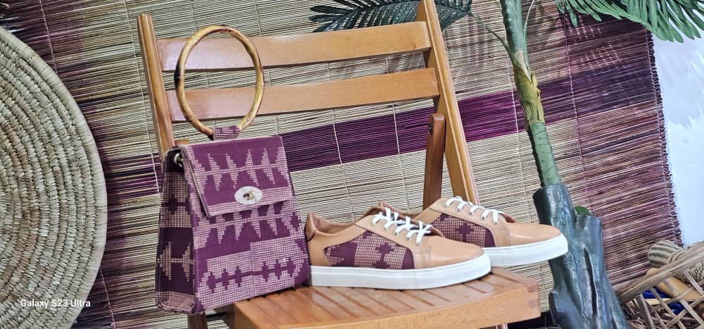 Bamboo Box Hand Bag - Image 8